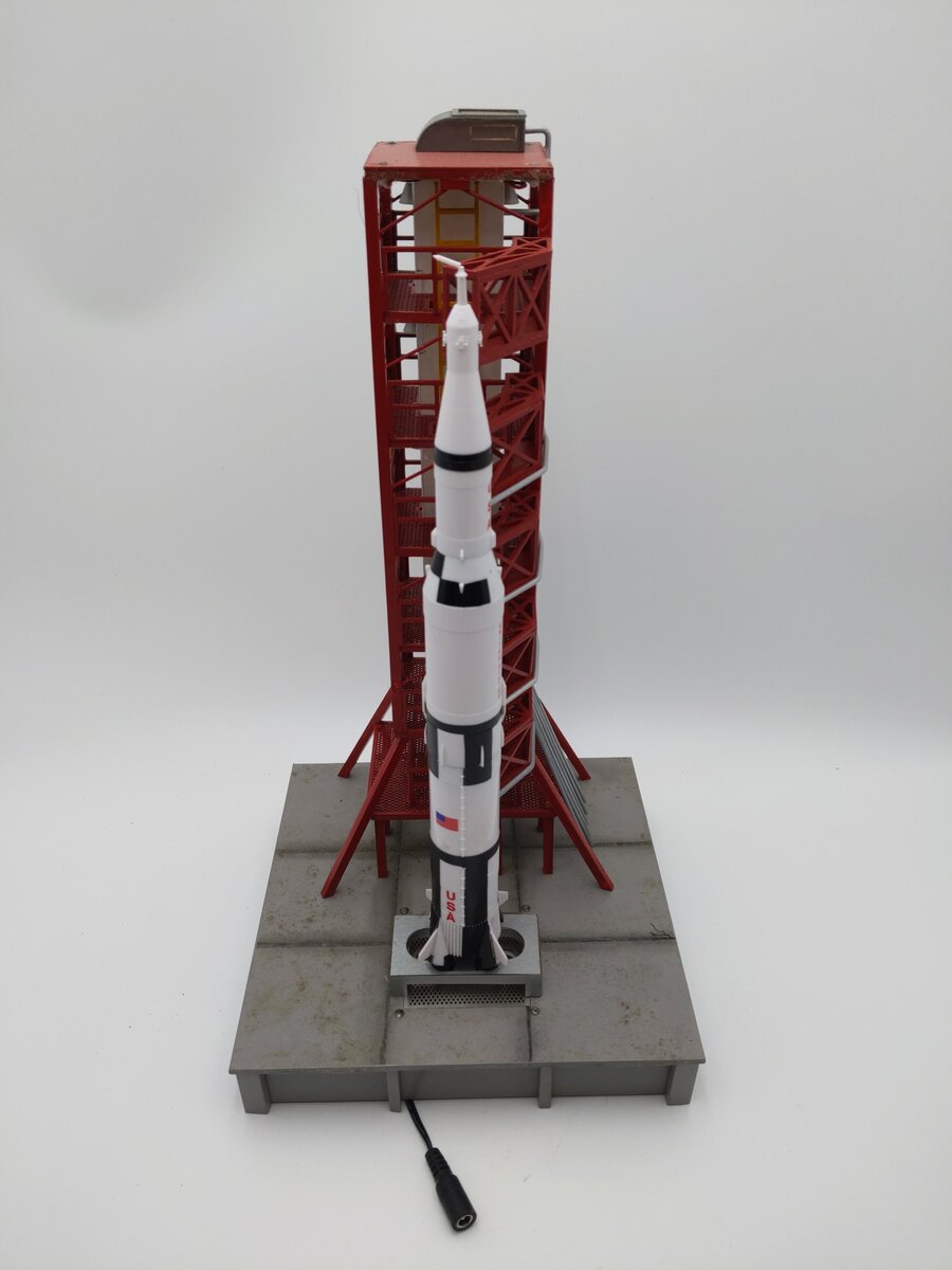 Menards 275-9032 O Scale Rocket Launching Tower EX