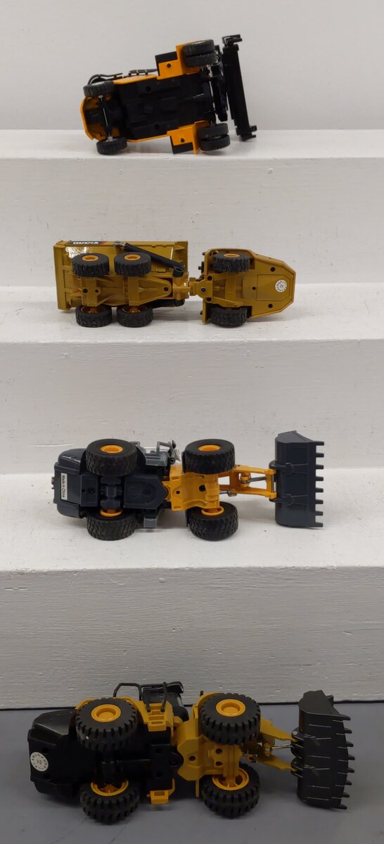 Hui Na/Menards 1:50 Die Cast Heavy Equipment #1712,580,1714 [4] EX