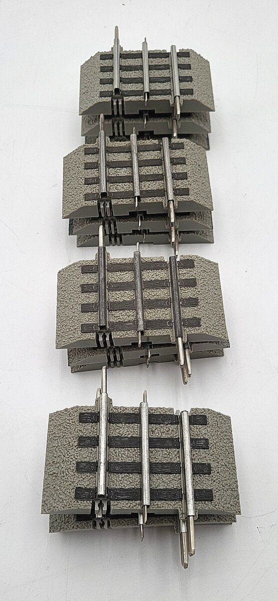 Lionel 6-12026 O Scale FasTrack 1-3/4 Inch Straight Track [12] EX