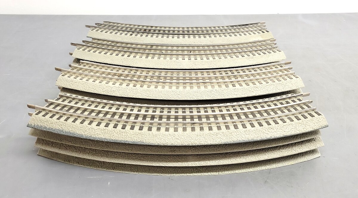 Lionel 6-12015 FasTrack O36 45-Degree Curved Track Sections (16) EX