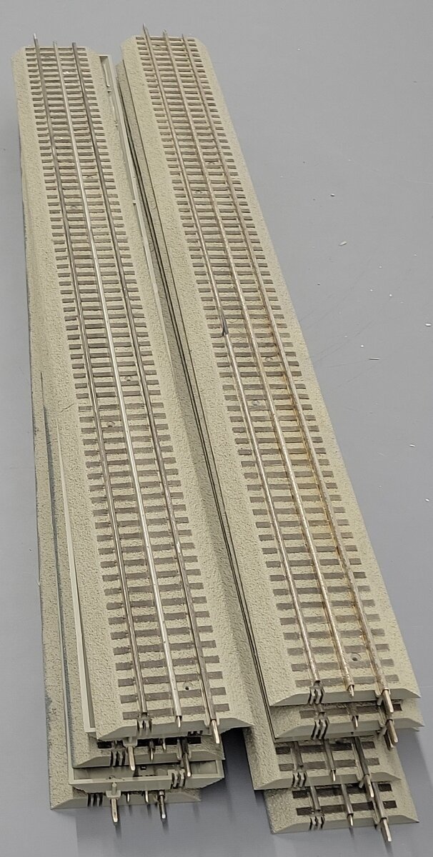 Lionel 6-12042 O FasTrack 30" Straight Track [10] VG