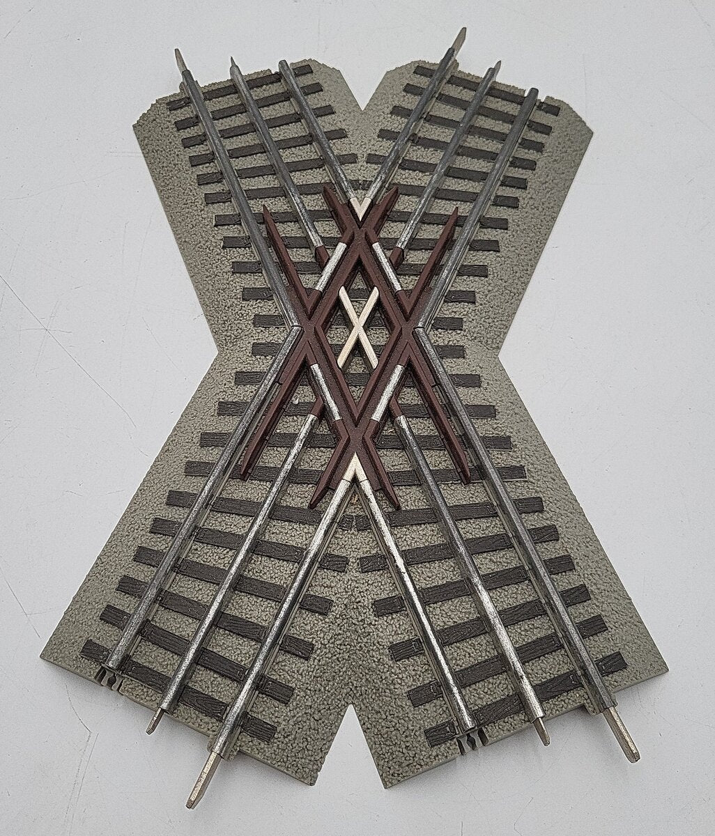 Lionel 6-12051 O Gauge FasTrack 45 Degree Crossover EX