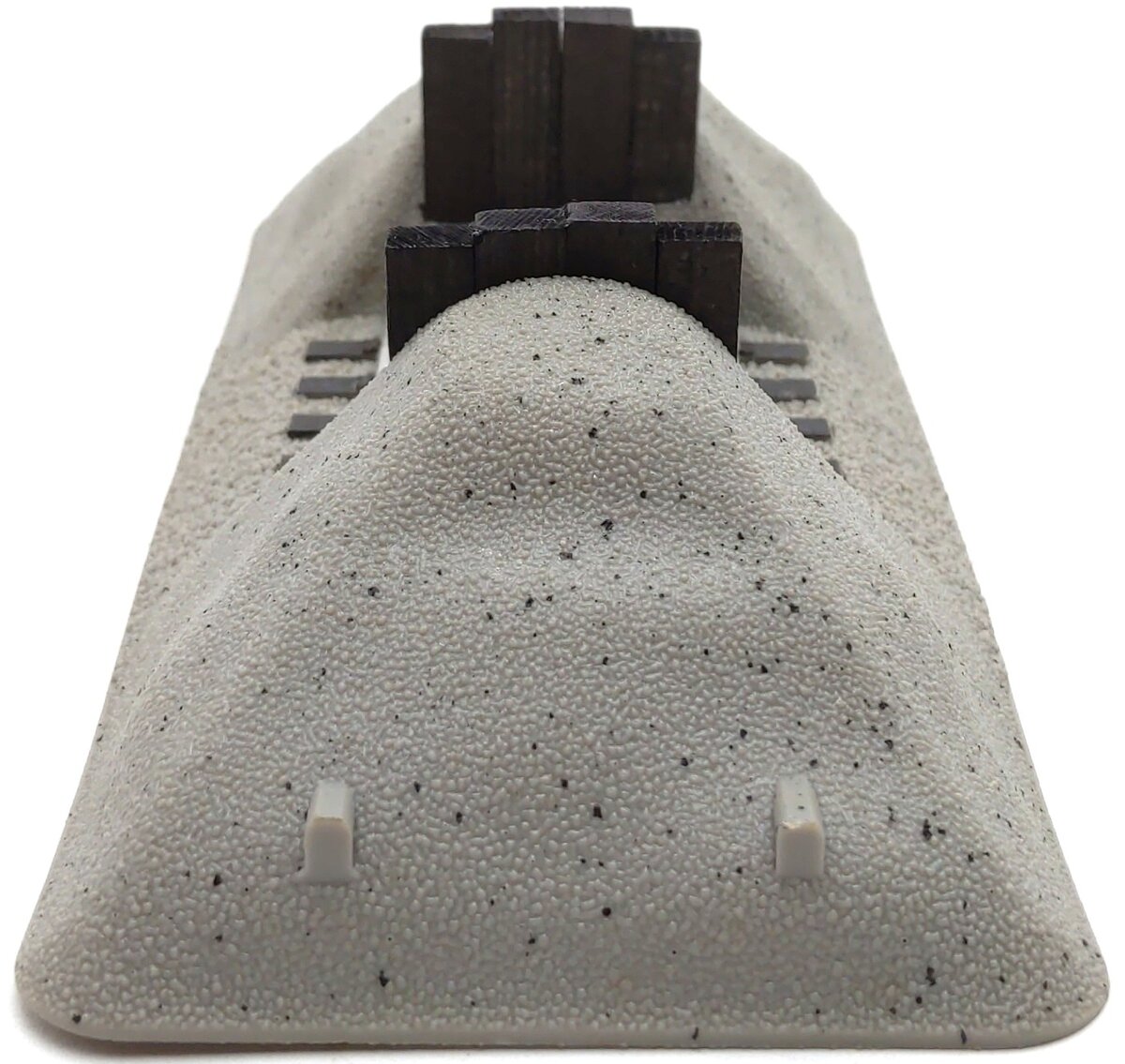 Lionel 6-12059 O Scale Fast Track Earthen Bumpers (Pack of 2) EX/Box