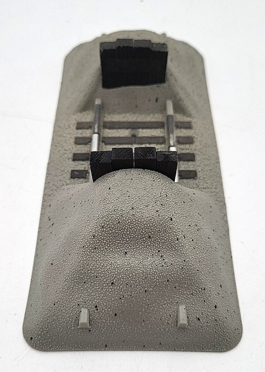 Lionel 6-12059 O Scale Fast Track Earthen Bumpers (Pack of 2) EX