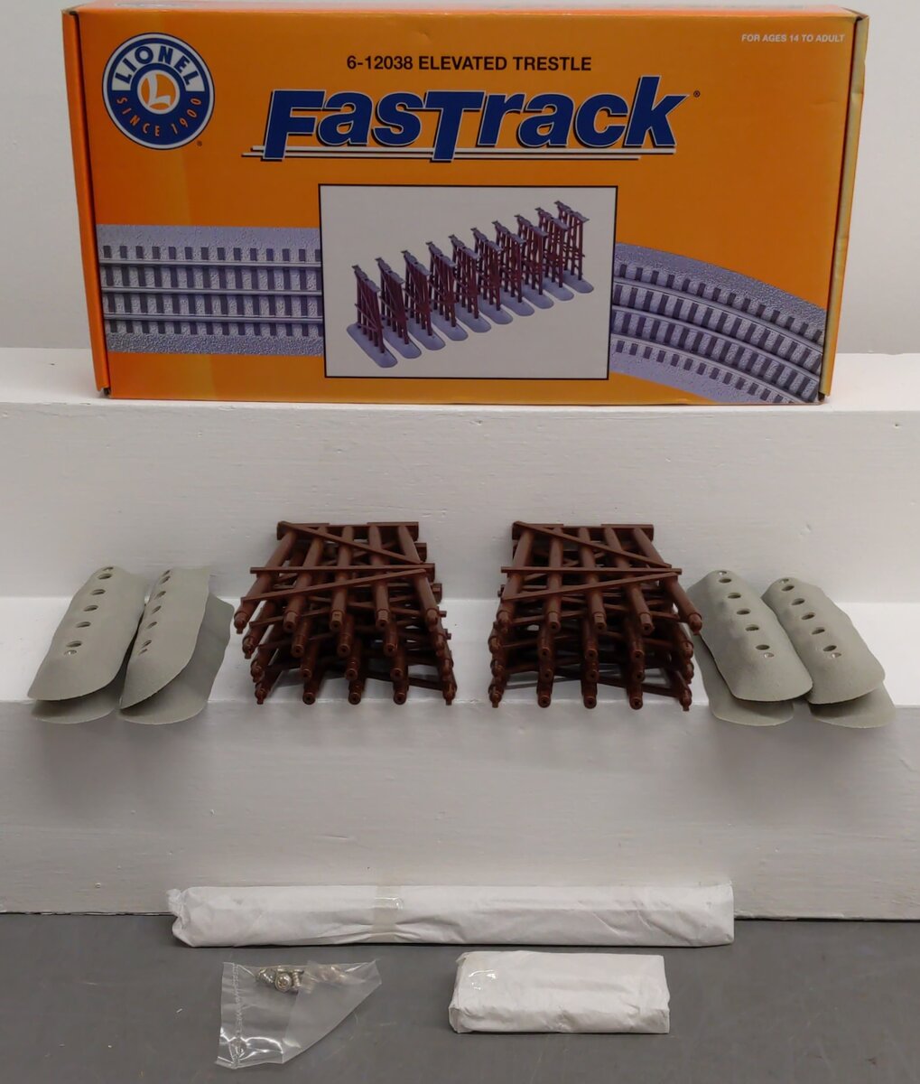 Lionel 6-12038 O FasTrack Elevated Trestle Set EX/Box