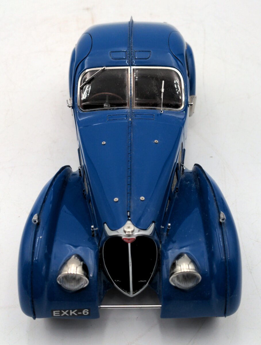 CMC 1938 1:18 Scale Diecast Bugatti 57 SC Atlantic VG