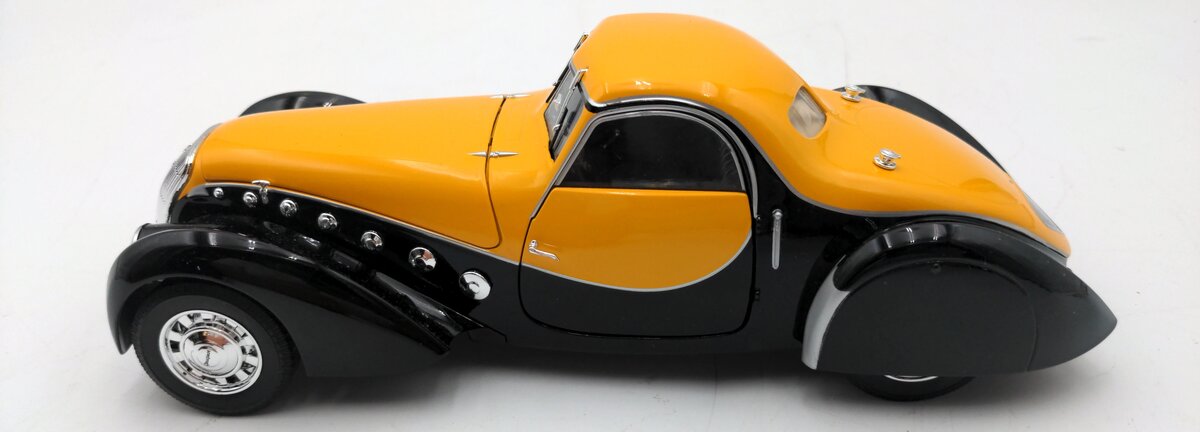 Norev 1:18 Scale Diecast Peugeot 302 Darl'Mat LN