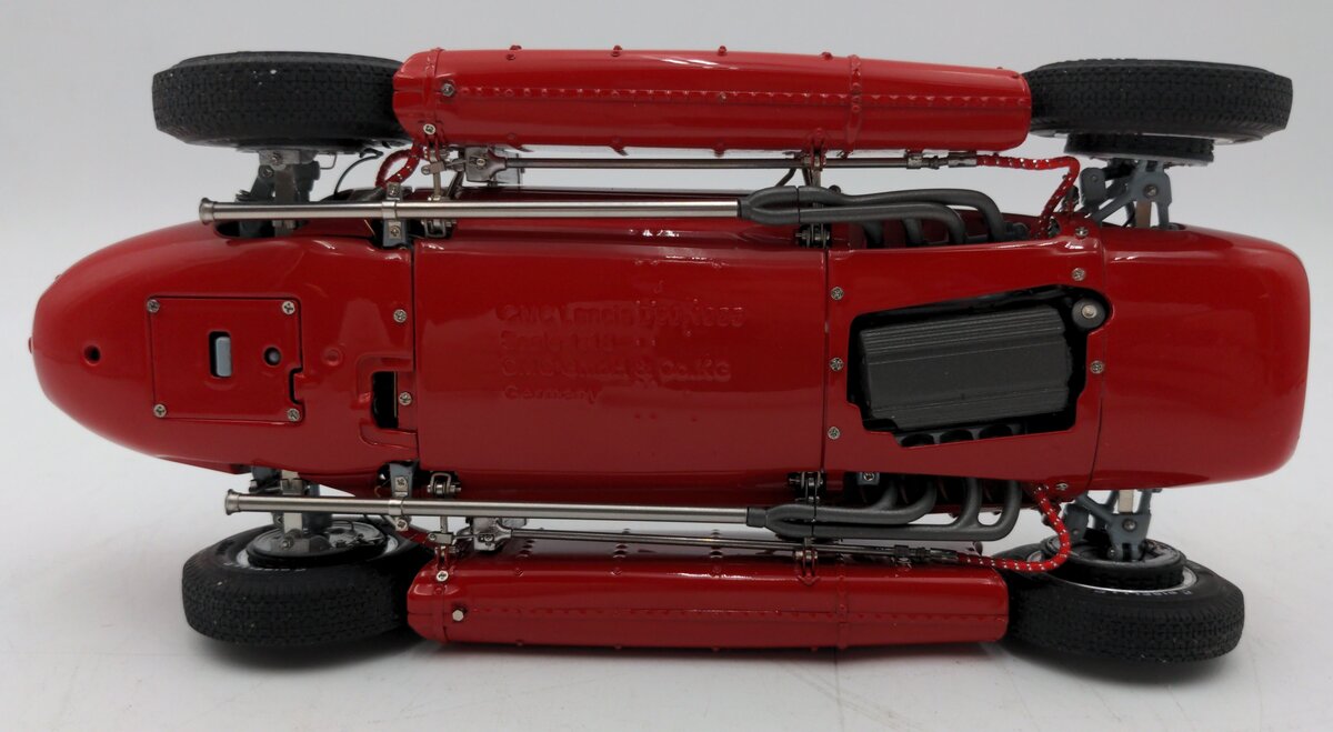 CMC 1:18 Scale Lancia D50 1955 Grand Prix Car EX