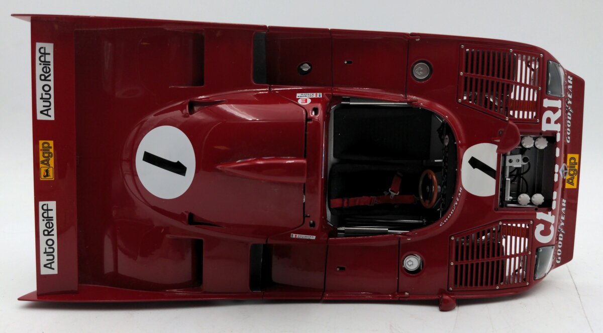 AutoArt 87505 1:18 1975 Alfa Romeo 33 TT 12 Nurburgring Merzario/Lafitte #1 VG