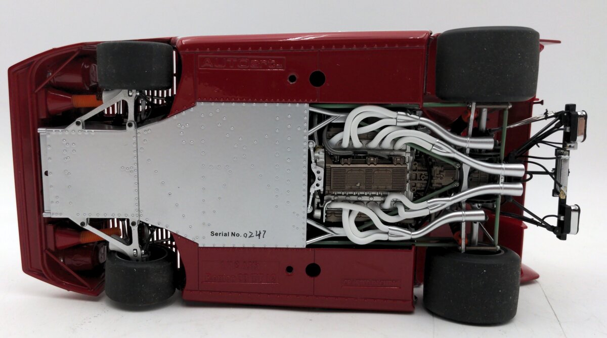 AutoArt 87505 1:18 1975 Alfa Romeo 33 TT 12 Nurburgring Merzario/Lafitte #1 VG