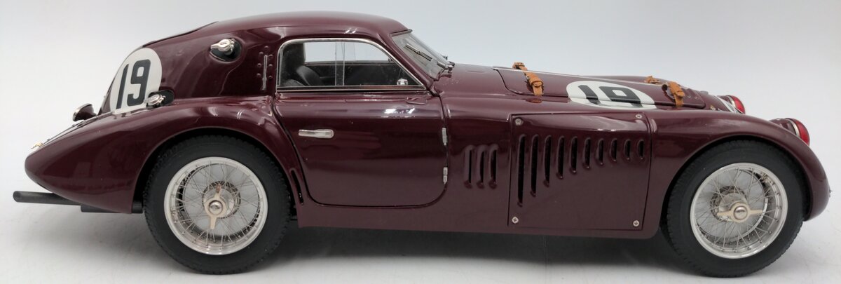 CMC M-111 1:18 Scale 8C 2900 Alfa Romeo 1938 Speciale Le Mans EX/Box