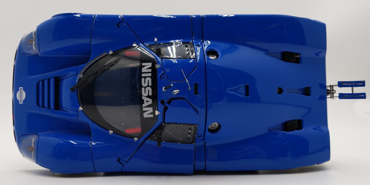 AutoArt 89778 1:18 1997 Nissan R390 GT1 Test Car EX/Box