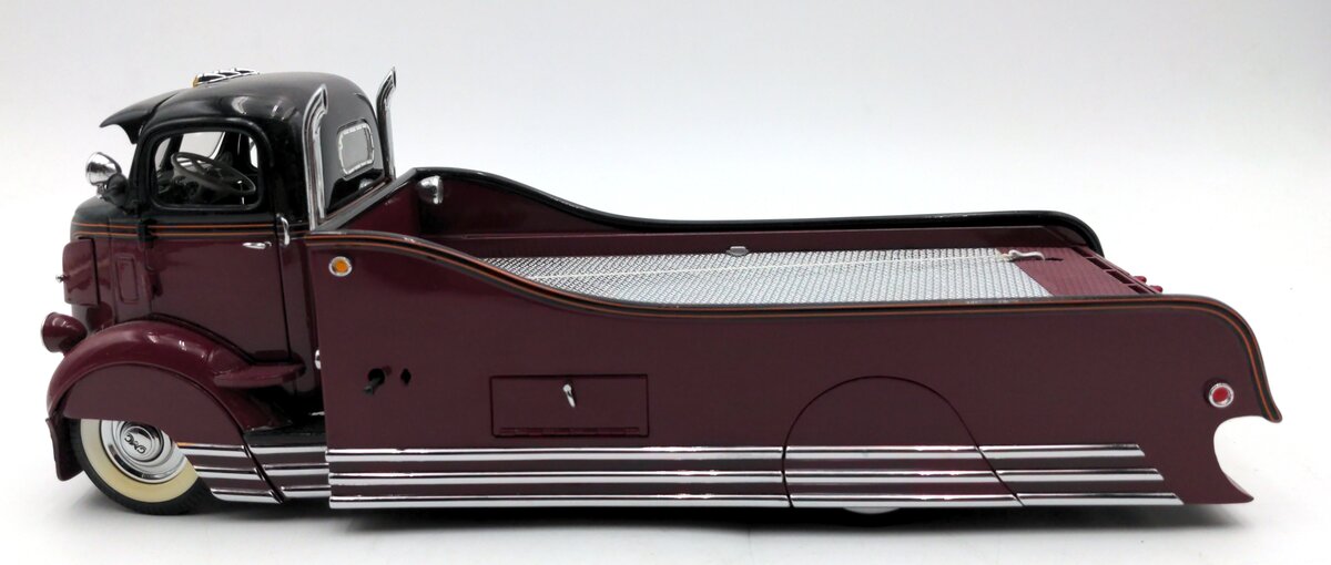Danbury Mint 1:24 Scale Diecast 1930 GMC Custom Car Carrier VG