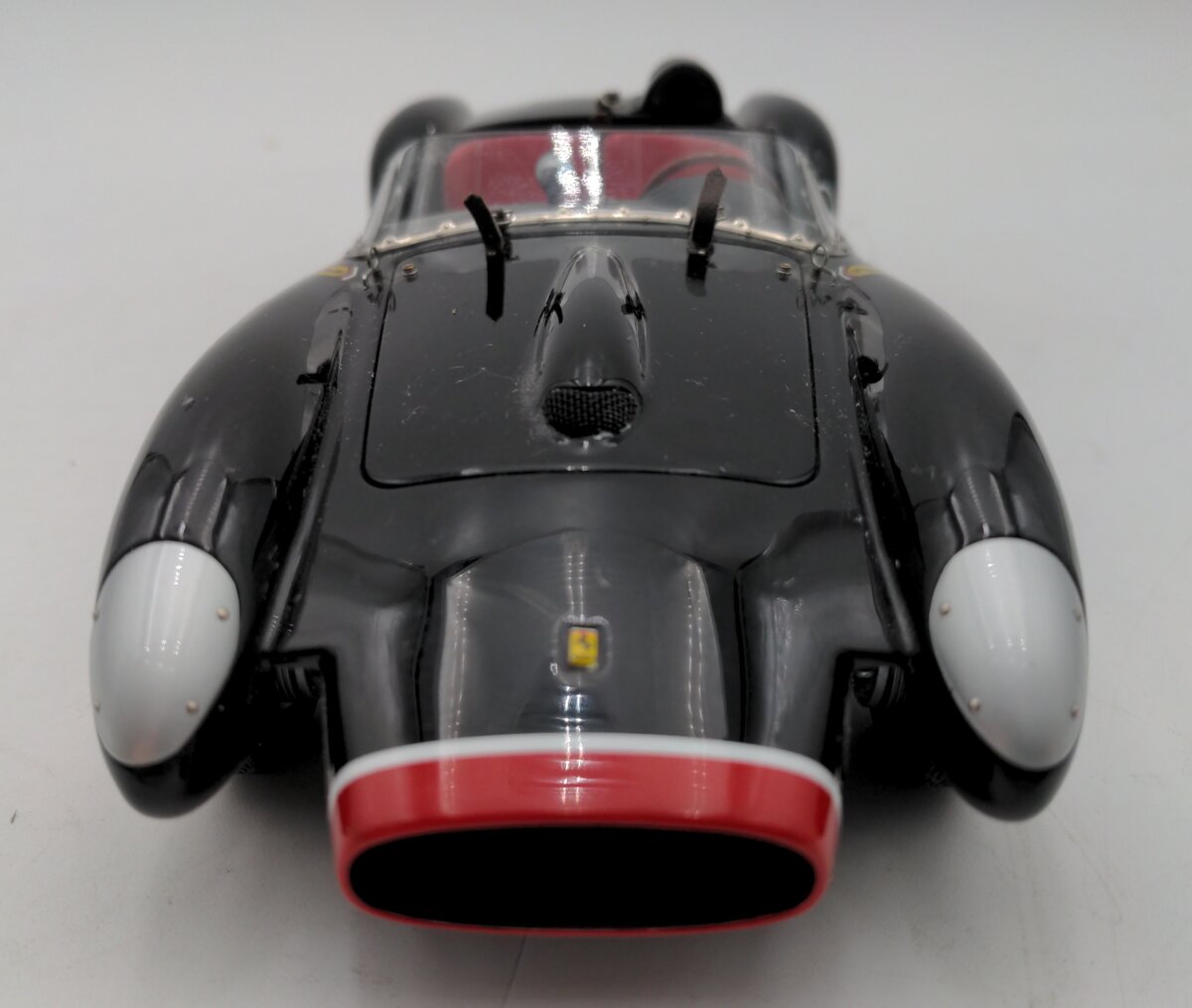 CMC 1:18 Scale Ferrari 250 Testa Rossa EX