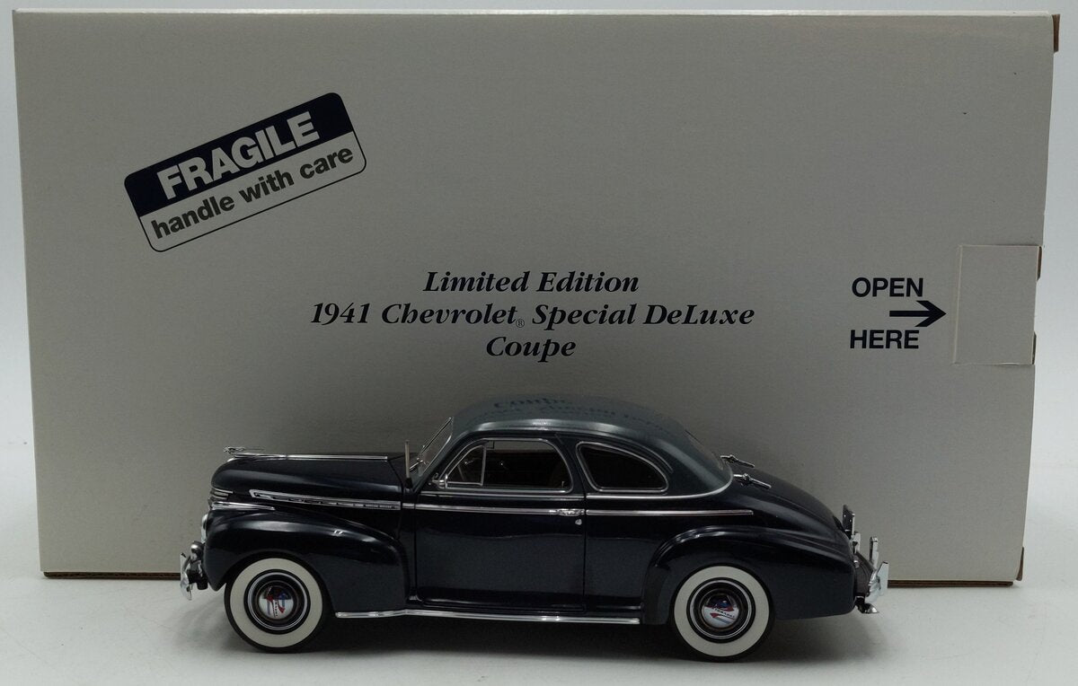 Danbury Mint DM932M 1:24 Scale Diecast 1941 Chevrolet Special Deluxe Coupe NIB