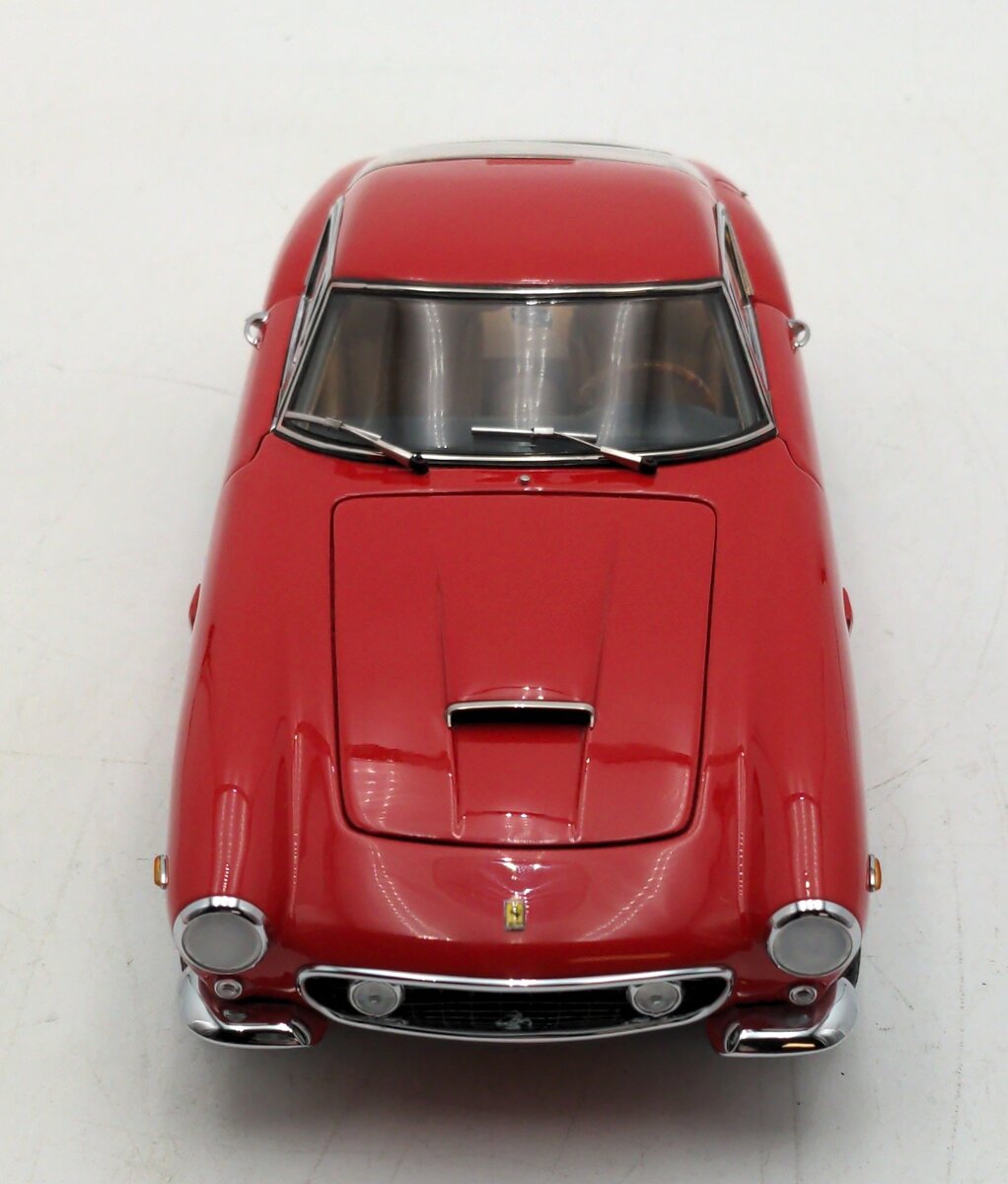 CMC M-046 1:18 Scale 1961 Ferrari 250 GT Berlinetta Passo Corto (SWB) Diecast LN/Box