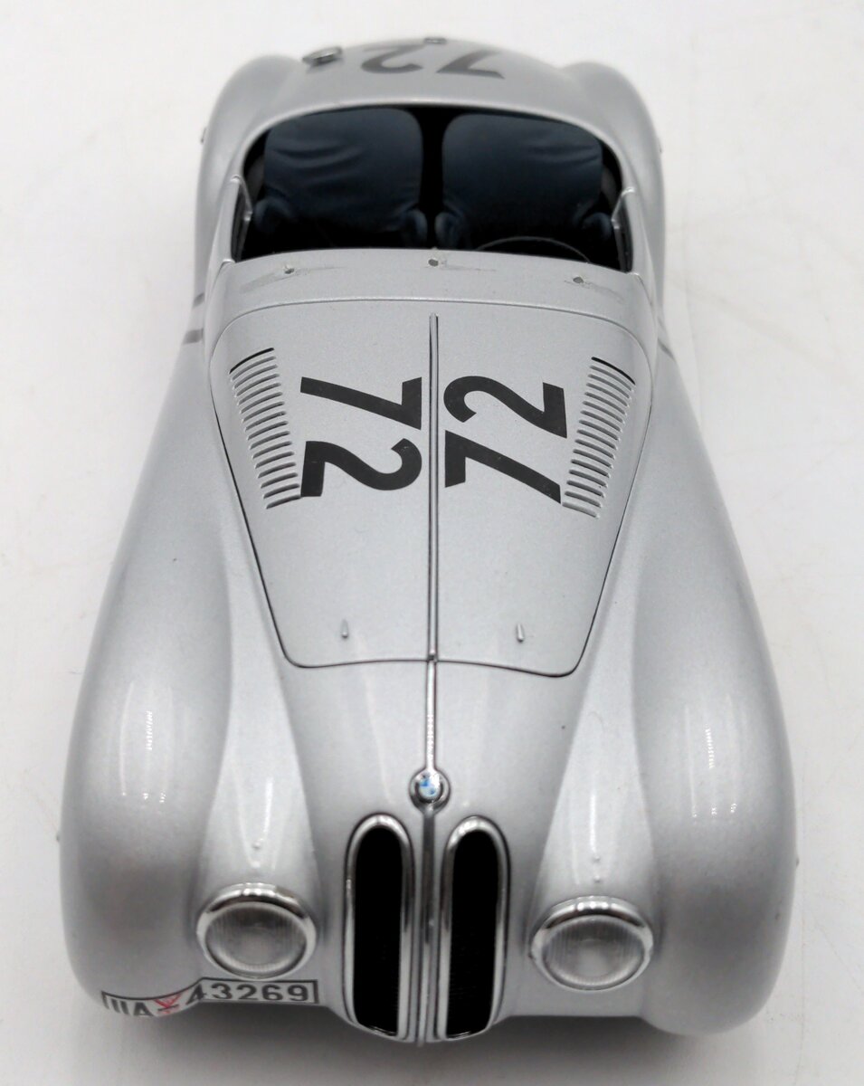 AutoArt 70636 1:18 1940 BMW 328 Roadster Mille Miglia #72 EX