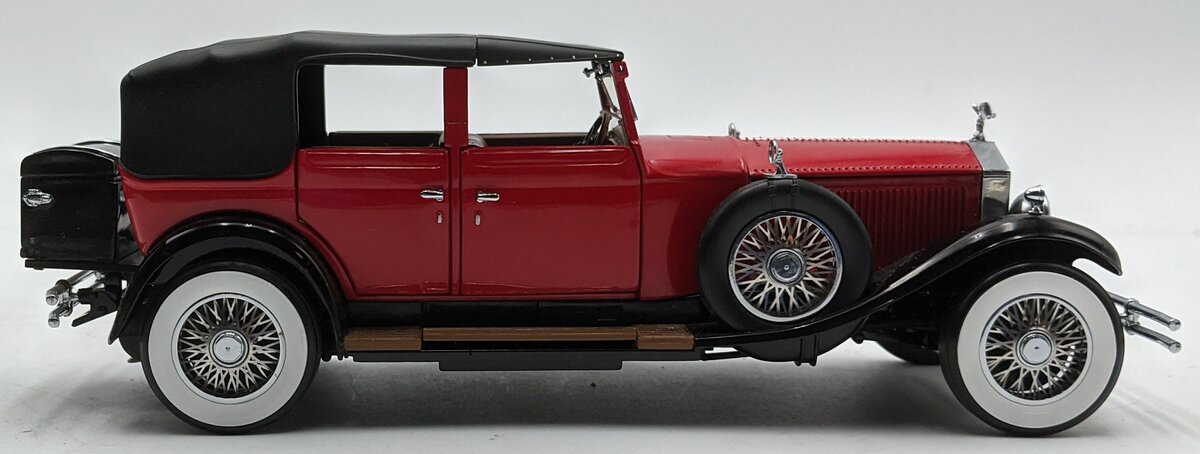 Franklin Mint 1:24 Scale Diecast 1929 Rolls Royce Phantom 1 Cabriolet De Ville NIB