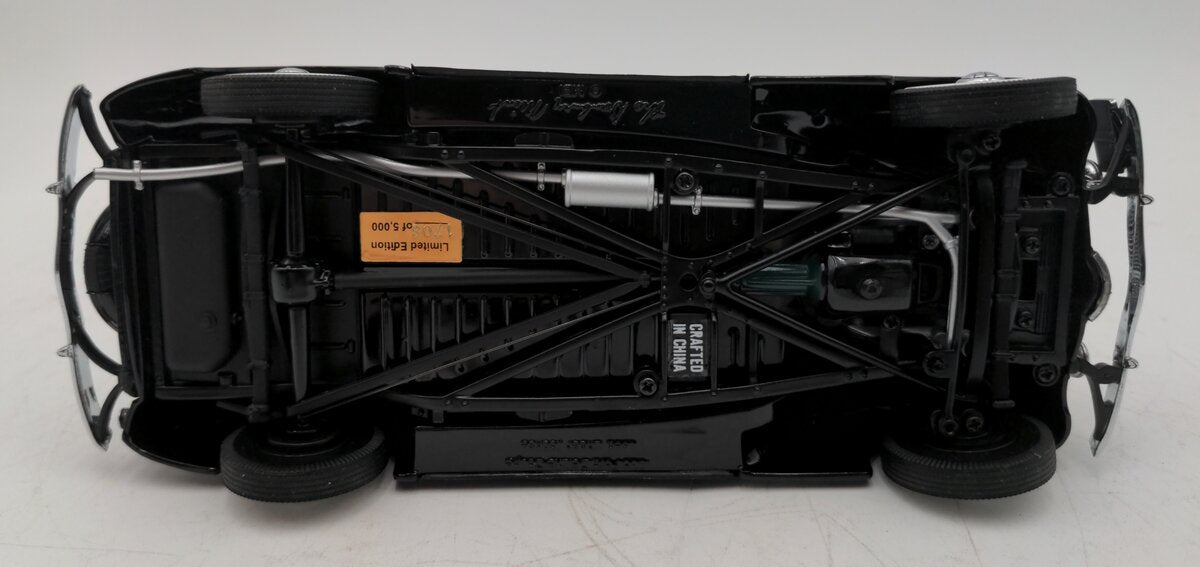 Danbury Mint 1:24 Scale 1936 Ford Deluxe Coupe LN/Box