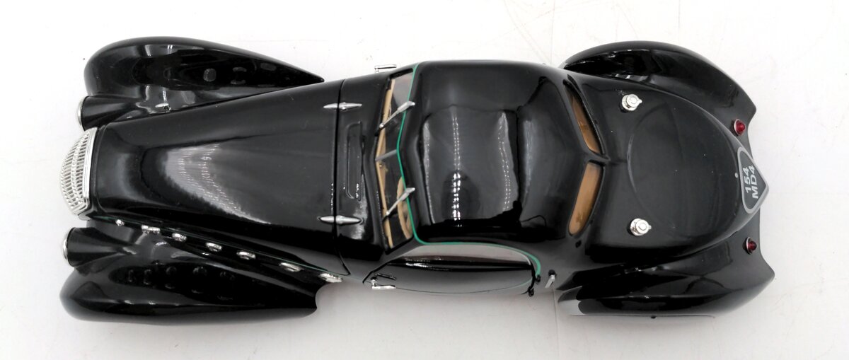 Norev 1:18 Scale Diecast Peugeot 302 Darl'Mat LN