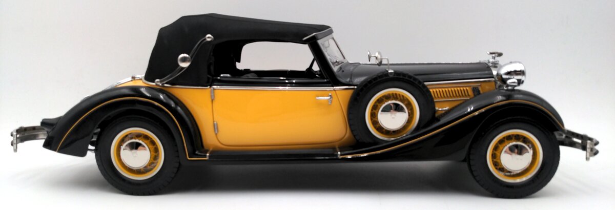 CMC 1:12 Scale 1937 Horch 853 Yellow/Black EX