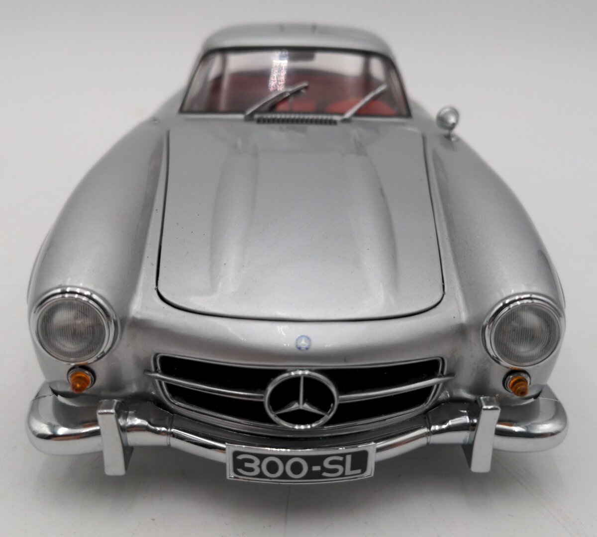 Minichamps 1:18 Scale Mercedes 300 SL 1954 Roadster EX