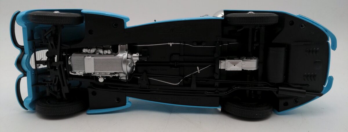 Minichamps Alfa Romeo 8C 2900 1938 B Lunge EX