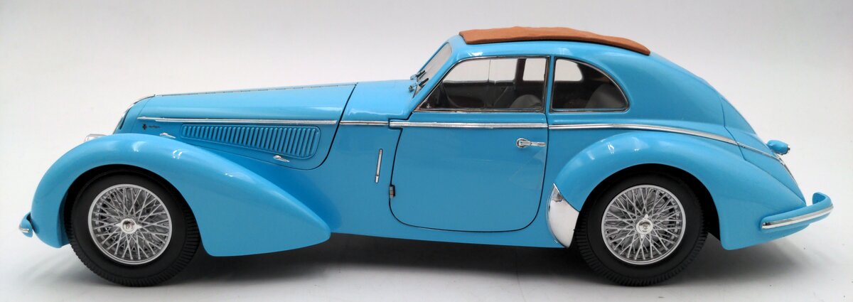 Minichamps Alfa Romeo 8C 2900 1938 B Lunge EX