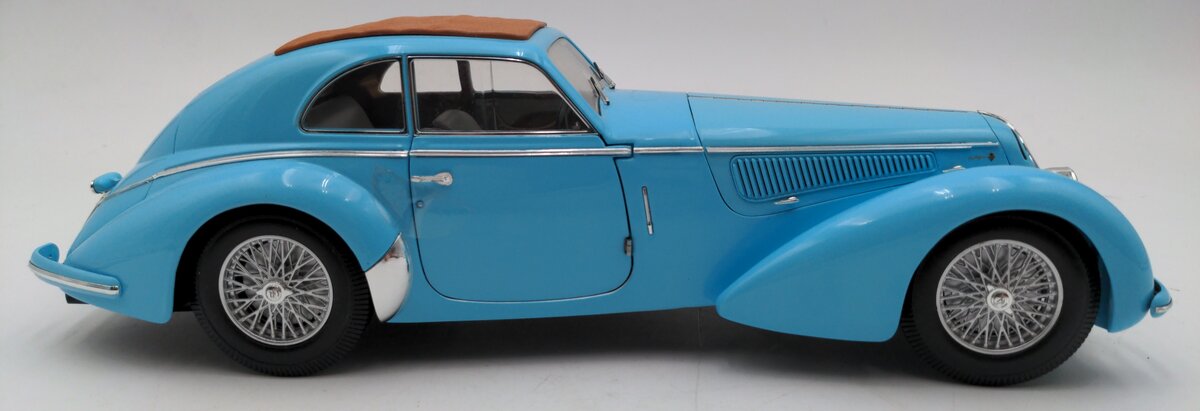 Minichamps Alfa Romeo 8C 2900 1938 B Lunge EX