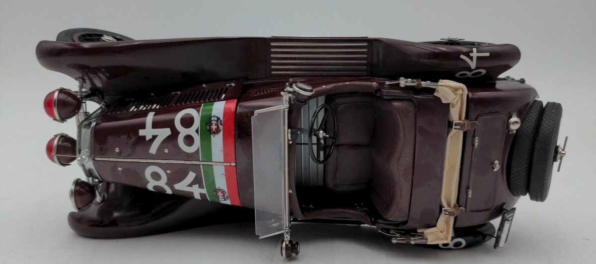 CMC 1:18 Scale Alfa Romeo 6C 1750 GS Nuvolari VG