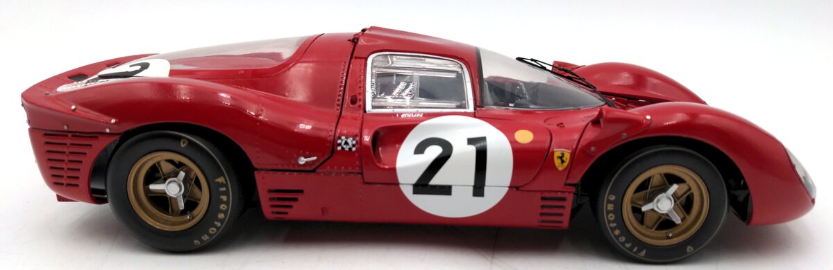 GMP 1:18 Scale Ferrari 330 P4 #21 VG