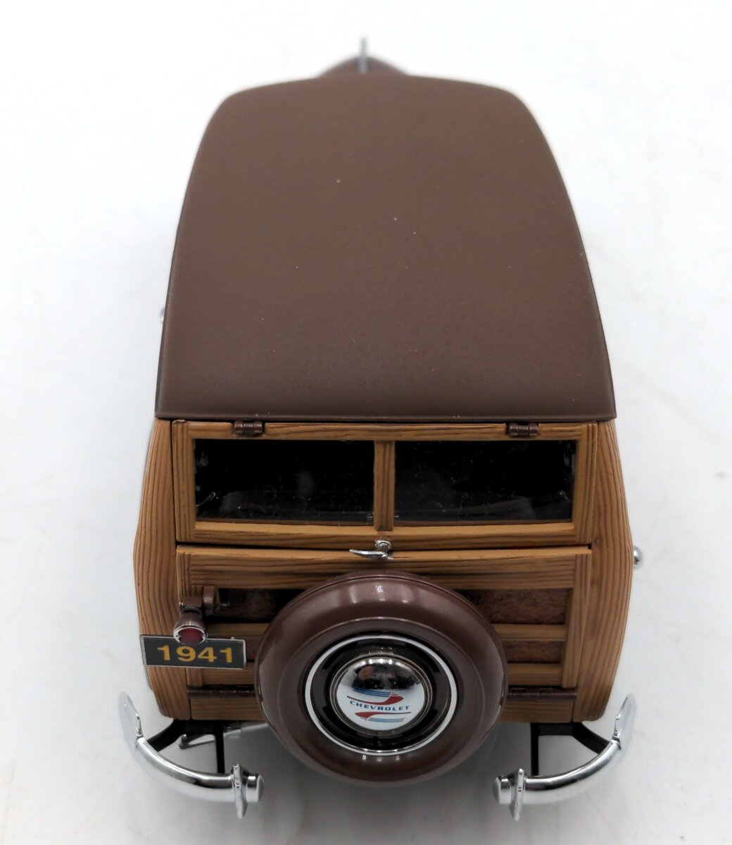 Danbury Mint 2337 1:24 Diecast Limited Edition 1941 Chevrolet Station Wagon VG/Box