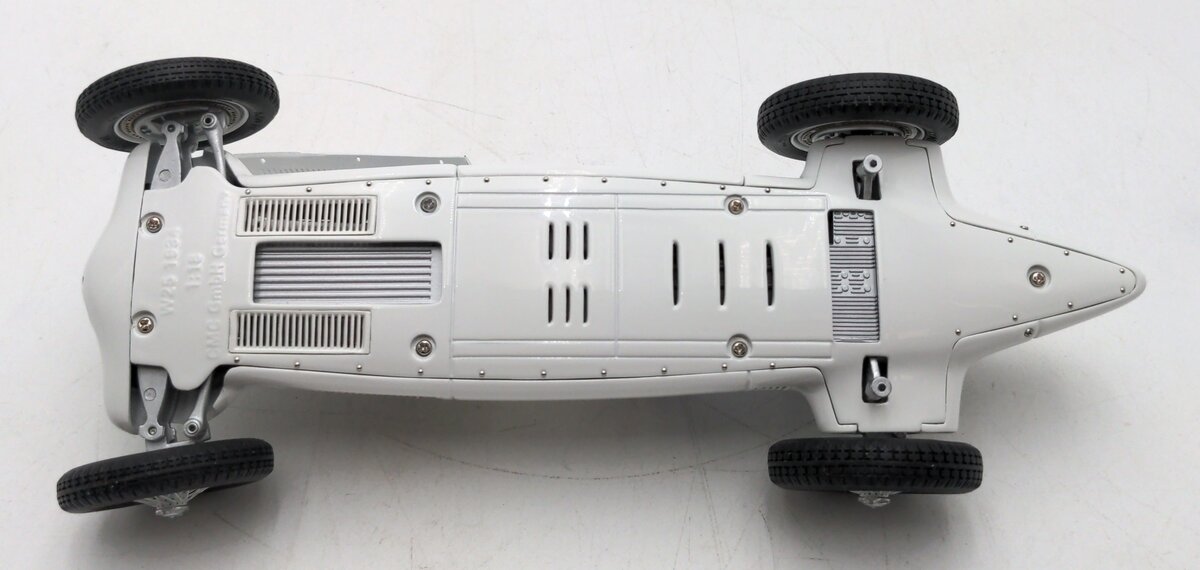 CMC M-065 1:18 Scale Mercedes-Benz W25 1934 White Limited Edition Diecast Model LN/Box