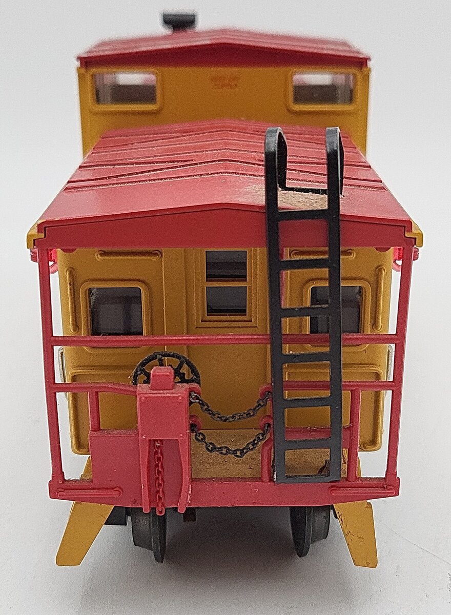 MTH 20-91013 O Gauge Union Pacific Extended Vision Caboose #25461 EX