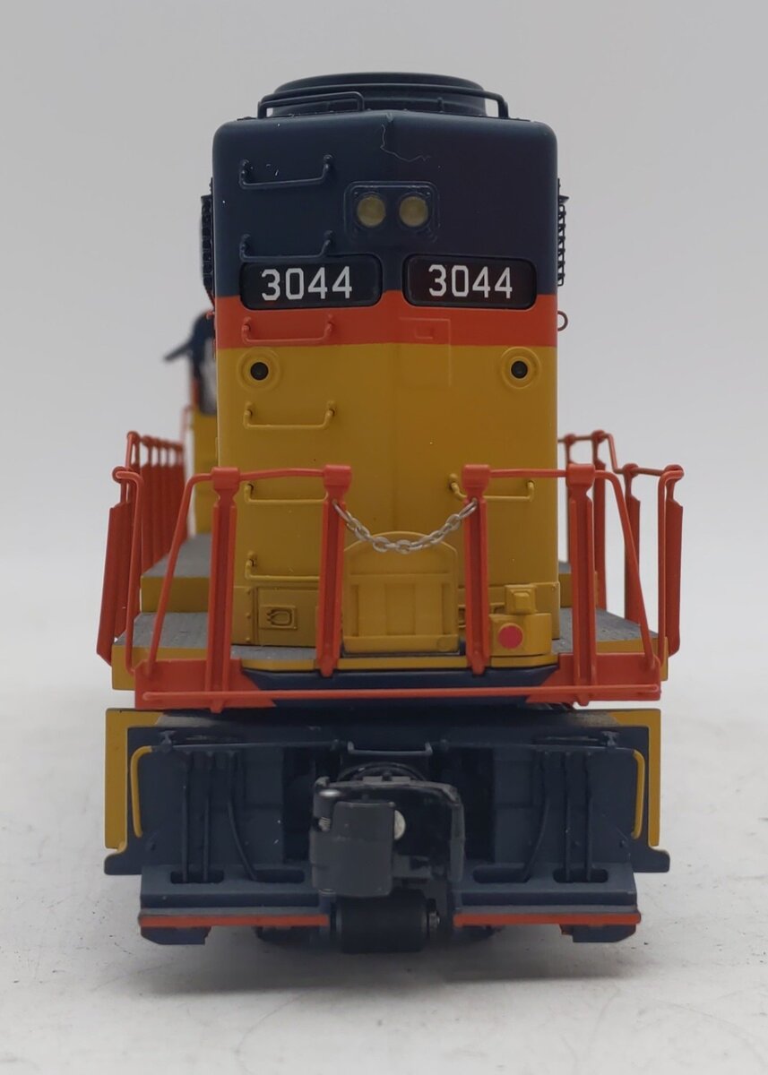 Lionel 6-28559 O Gauge Chessie GP30 Diesel Locomotive #3044 EX/Box