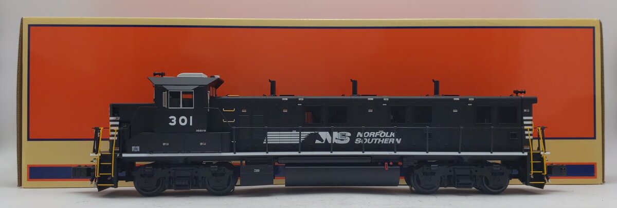 Lionel 2133120 O Gauge Norfolk Southern LEGACY Genset Diesel Switcher #301 LN/Box