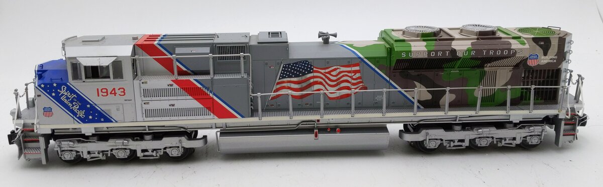 Lionel 6-85315 O Gauge Union Pacific SD70ACe Diesel with Bluetooth/LCS #1943 EX