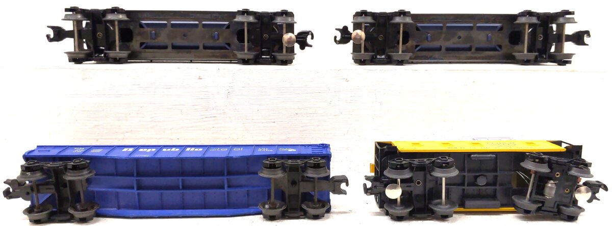 Lionel Assorted O Gauge Freight Cars [4] VG