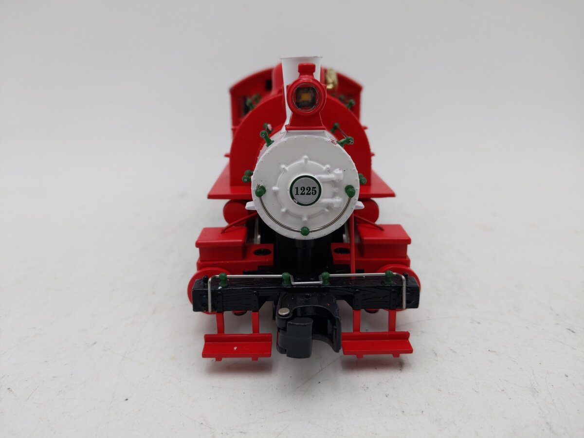 Lionel 6-82545 Santa's Helper Christmas LionChief O Gauge Steam Locomotive EX