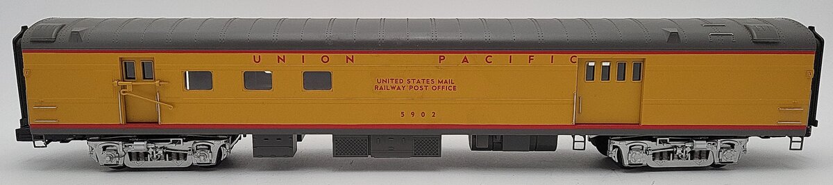 MTH 20-68036 O Gauge Union Pacific 70' ABS RPO Passenger Car #5902 EX