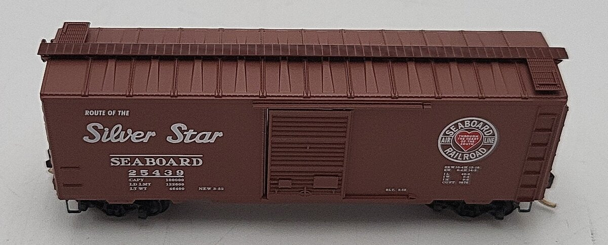 Micro-Trains 02000650 N Scale Seaboard Air Line 40' Single Door Boxcar #25439 EX/Box