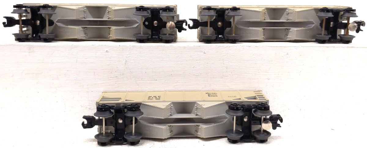 Lionel 6-6137 Nickel Plate Road Two Bay Hopper (3) VG