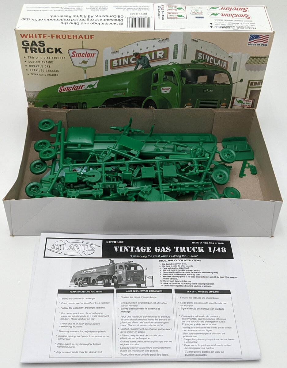Atlantis Models H1402 1:48 Sinclair Gas Truck Plastic Model Kit LN/Box