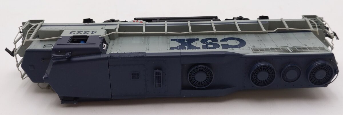 Bachmann 41-0827-L6 HO CSX GP-30 Diesel Locomotive #4223 EX/Box