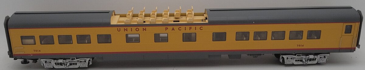 Lionel O Gauge Union Pacific Passenger Car #7014 VG