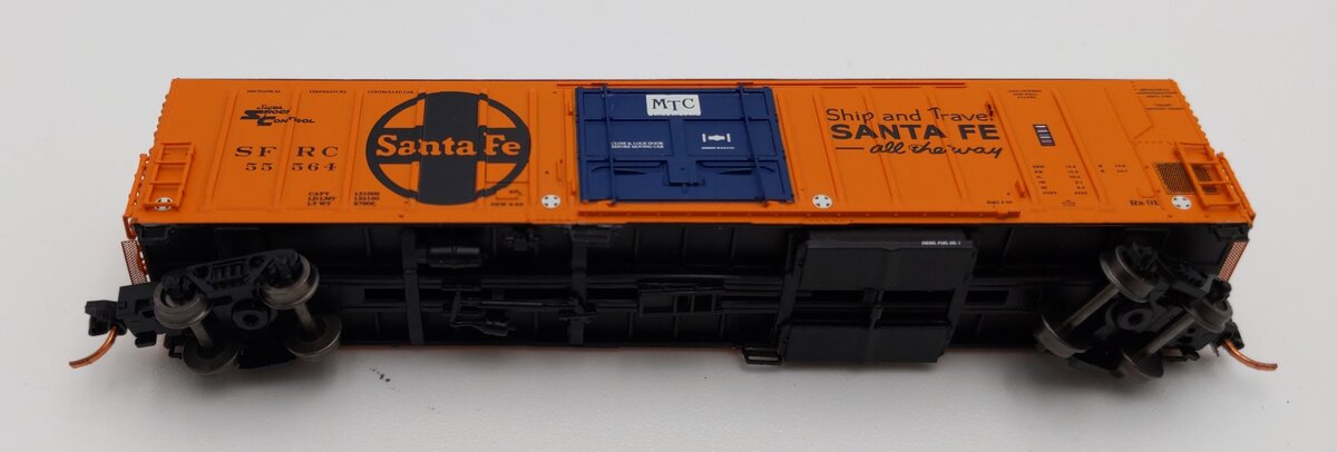 InterMountain 68824-04 N Scale Santa Fe Refrigerator Car #55564 LN/Box