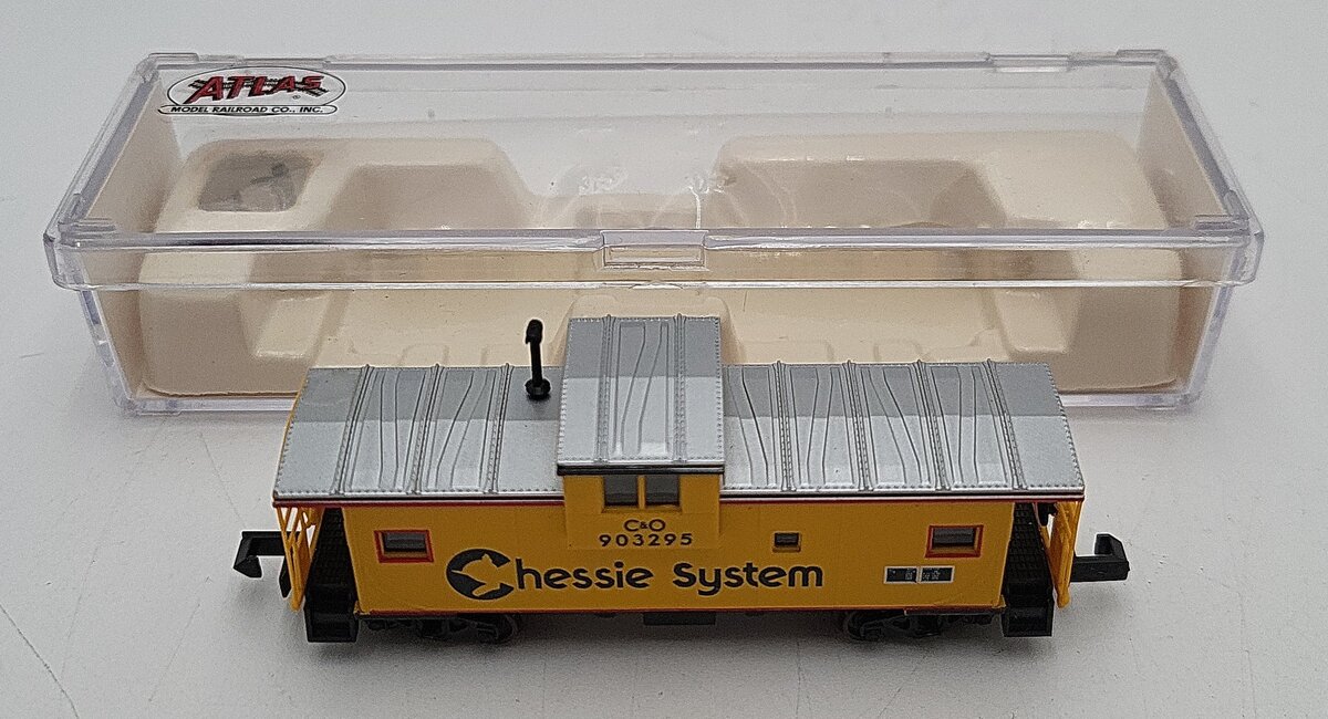 Atlas 30231 N Scale Chessie System Caboose EX/Box