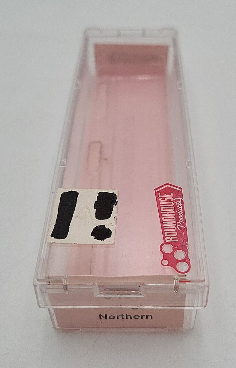 Roundhouse 8433 N Scale Burlington Northern WFCX Box Car #9309 LN/Box
