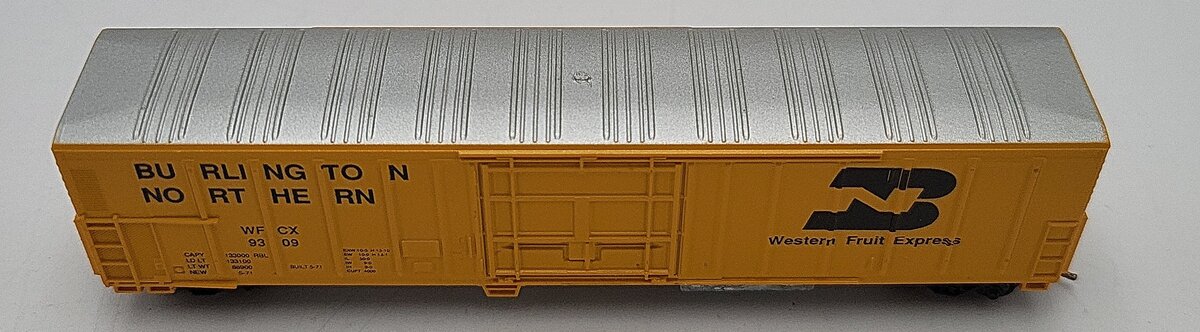 Roundhouse 8433 N Scale Burlington Northern WFCX Box Car #9309 LN/Box