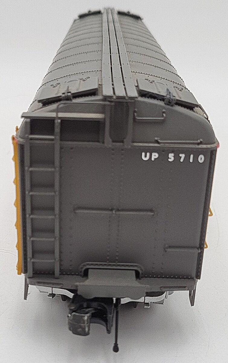 MTH 20-94115 O Gauge Union Pacific R50B Express Refrigerator Car #5710 EX